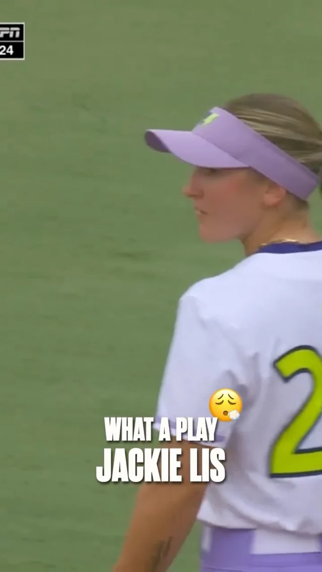 WHAT A PLAY ð®âð¨

Jackie Lis robs the Bandits of a hit