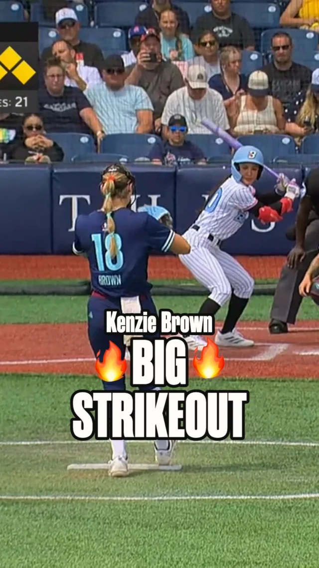 @kenzie_brown10 works out of a bases loaded jam with just three pitches! ð¥