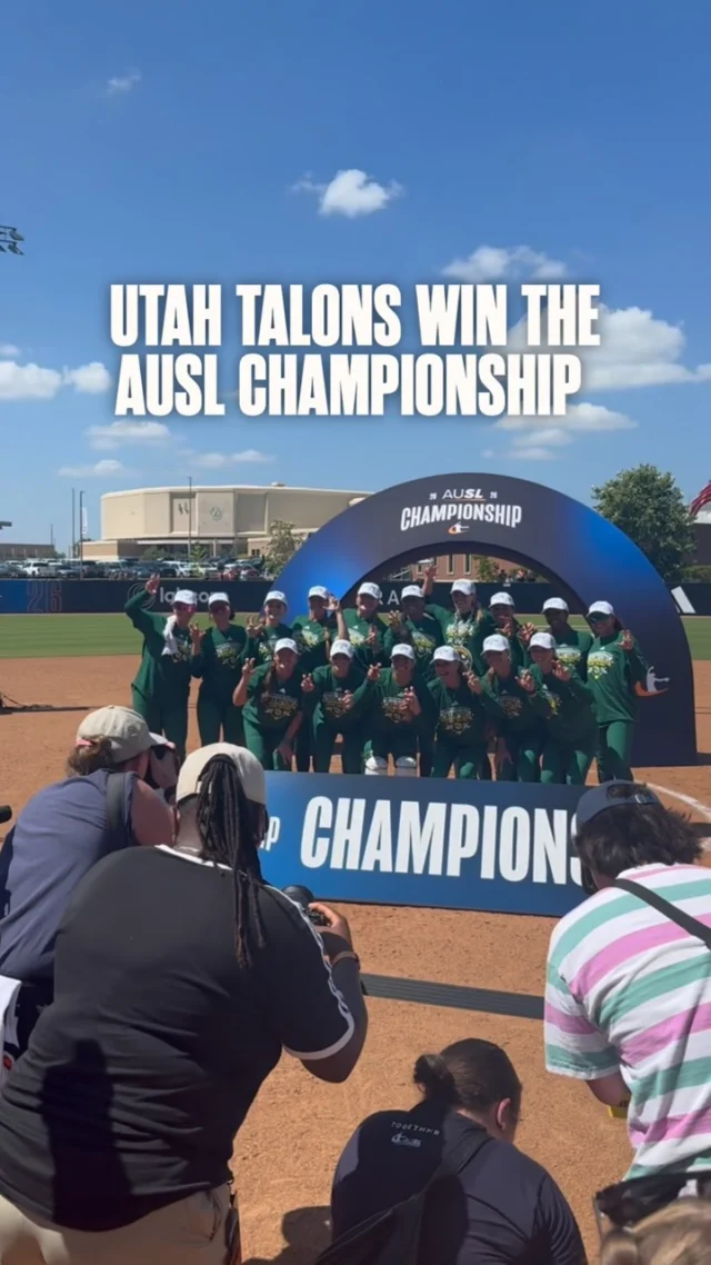 TALONS TAKE IT IN TWO ð¦
