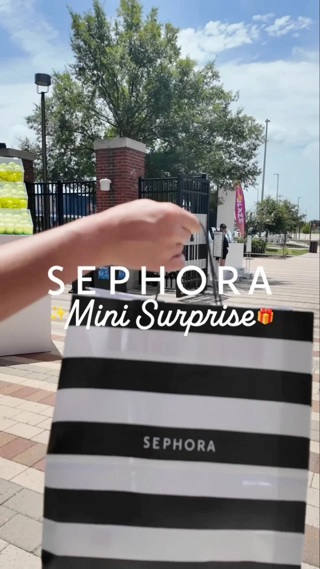 A giveaway worthy of the championship ð

Thank you for the goodies all year long @sephora â¨