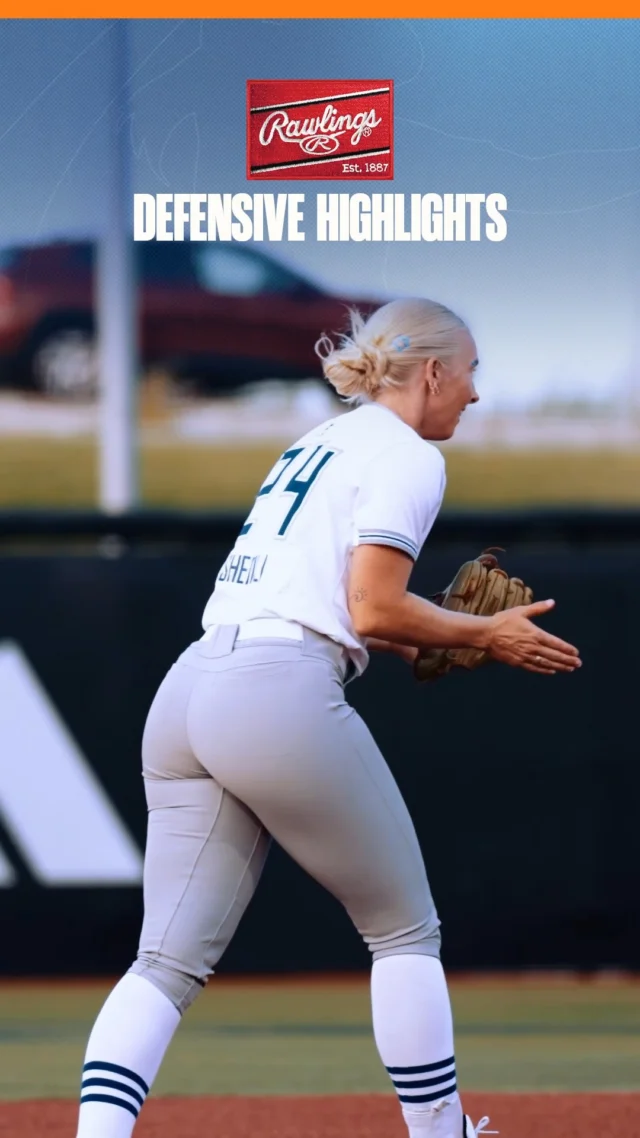 "Holy cow, Sydney Sherrill." ð³
the second baseman turned an incredible double play last night for Team Corrick in the AUSL All-Star Cup
presented by @RawlingsSB
