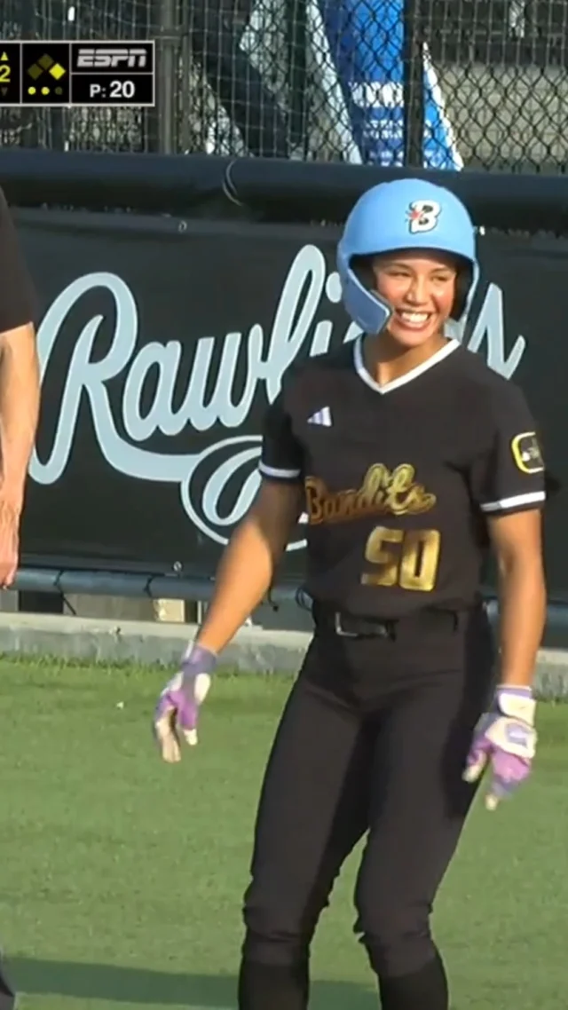 first hit of the All-Star Cup is Bandits on Bandits crime! ð¤
Ailana Agbayani singles off of Lexi Kilfoyl
ðº ESPNU