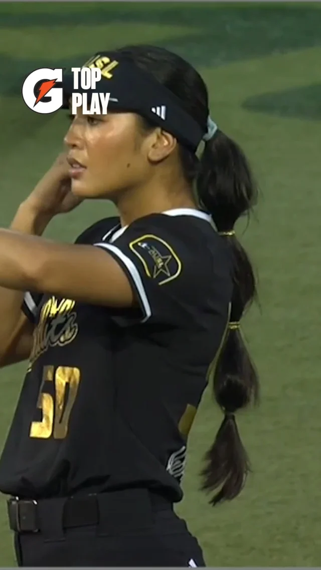 THIS WAS BEAUTIFUL ð

Ailana Agbayani is smooth up the middle ð§

presented by @Gatorade
