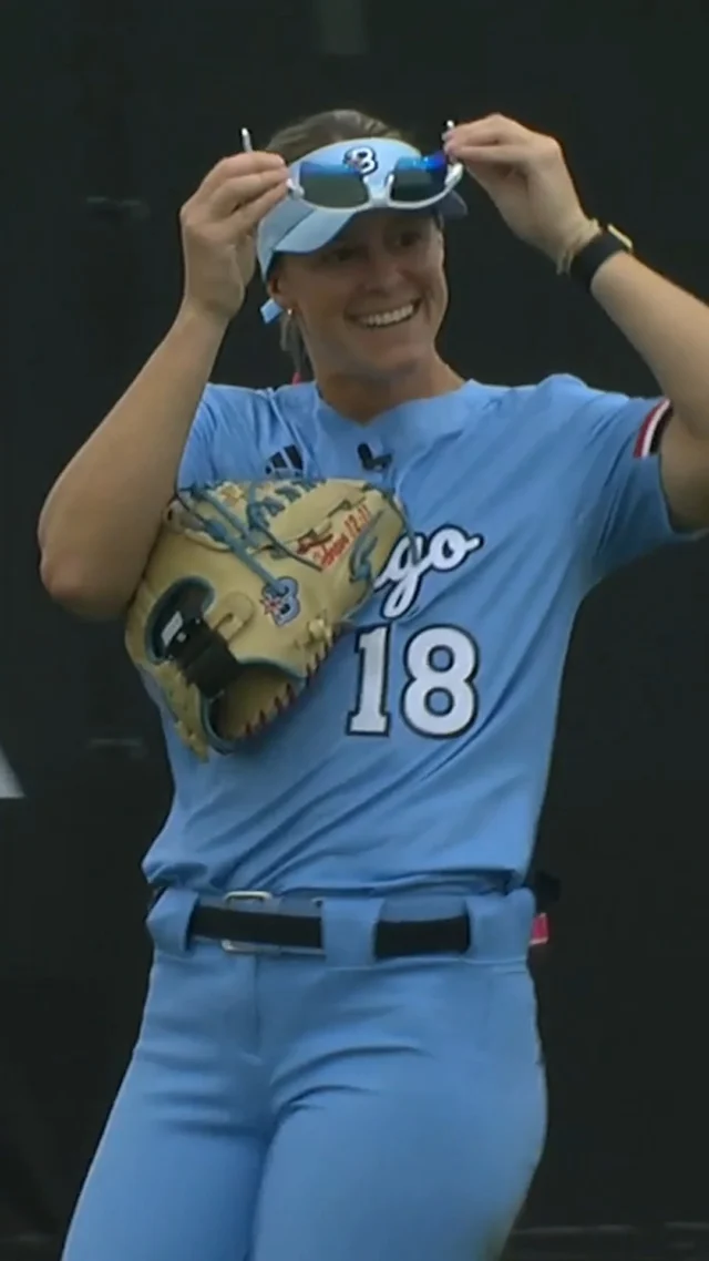 answer the interview question â 
call for the ball â 
make the sliding catch â

Morgan Zerkle can do it all ðââï¸