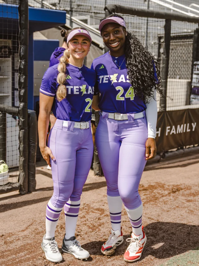 got the band back together ð

JACKIE LIS & NiJa, our fav Red Raiders