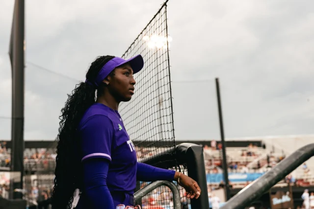 Pure focus. @nija.canady is set to take the circle in Rosemont