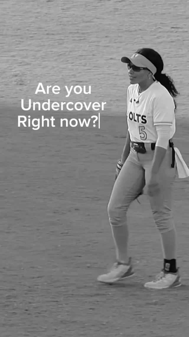 the first rule about being an undercover FBI agent is you don't talk about being an undercover FBI agent, @rylie.boone ð