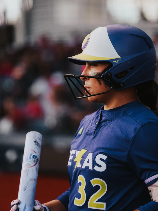 Today we get to honor and recognize one of the greatest players to ever compete, Sierra Romero
Sierra, you have left an indelible mark on the sport of softball with your passion, drive and leadership. Your accolades are legendary, but the way you have inspired so many is a tribute to what you have accomplished and how you have changed the sport so positively.
Lucky to see you take the field one last time today ð