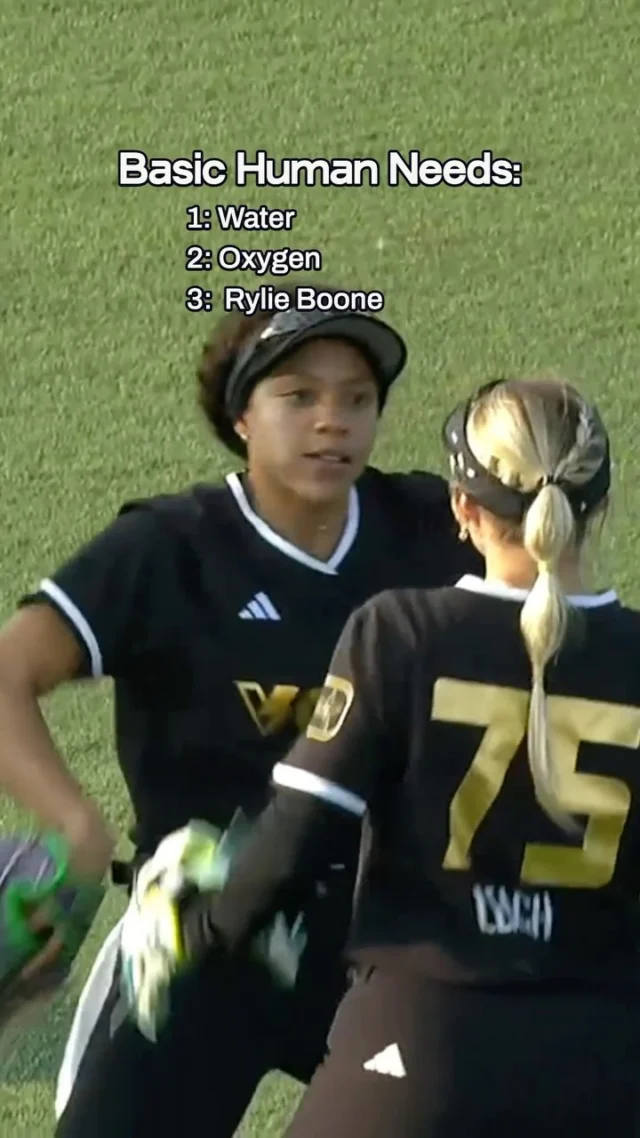 honestly, water is also up for debate, @rylie.boone is not ð«¶