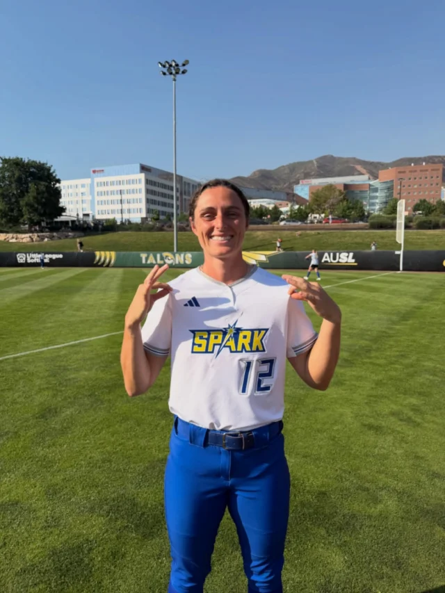 Jailyn Ford officially repping the Spark! â¡ï¸