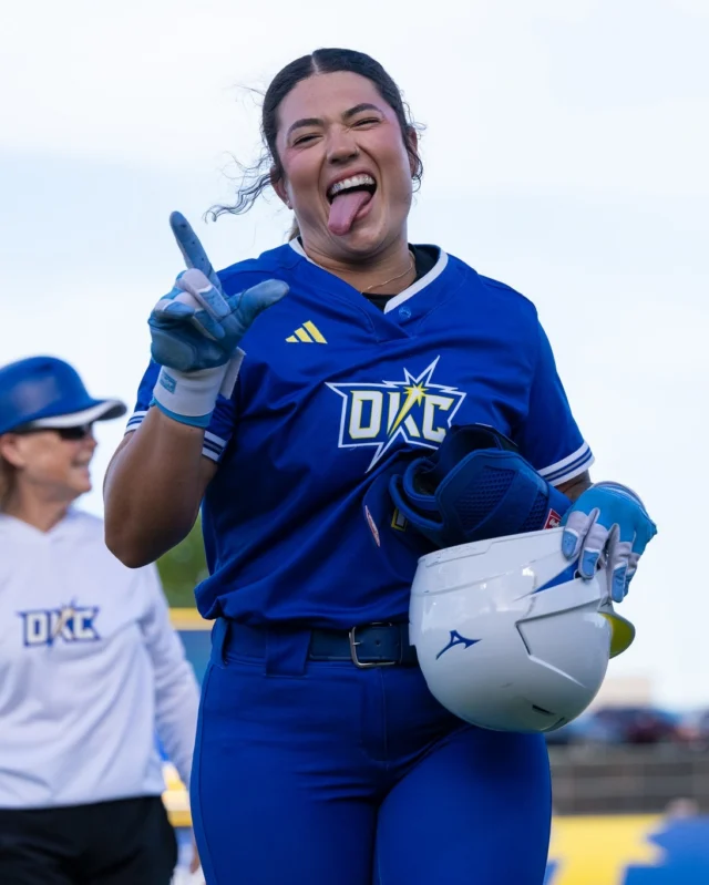 L is for Lee-Lee leadoff double ð¥³
