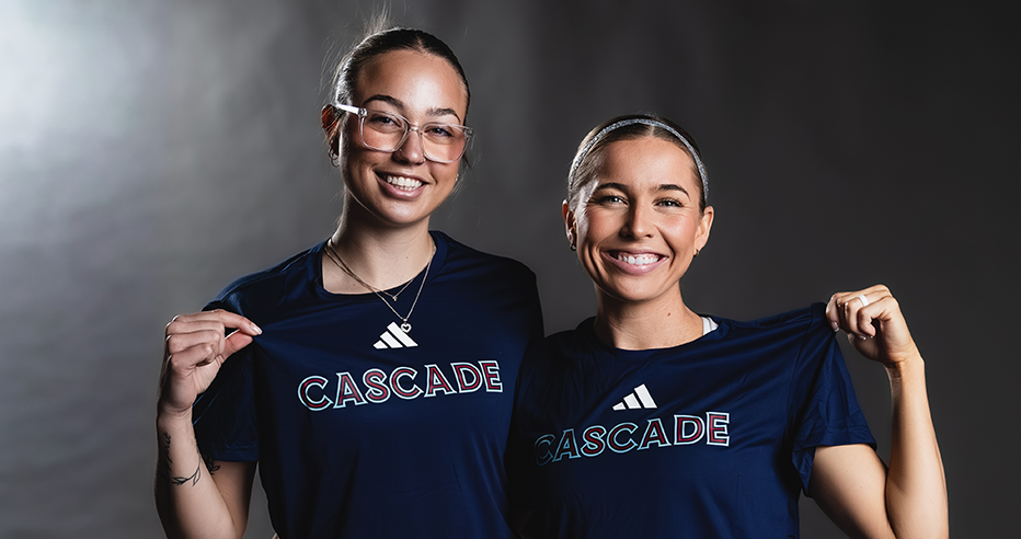 Portland Cascade announce 2026 schedule and single game ticket details. Sam Landry and Sis Bates pose in Cascade shirts.